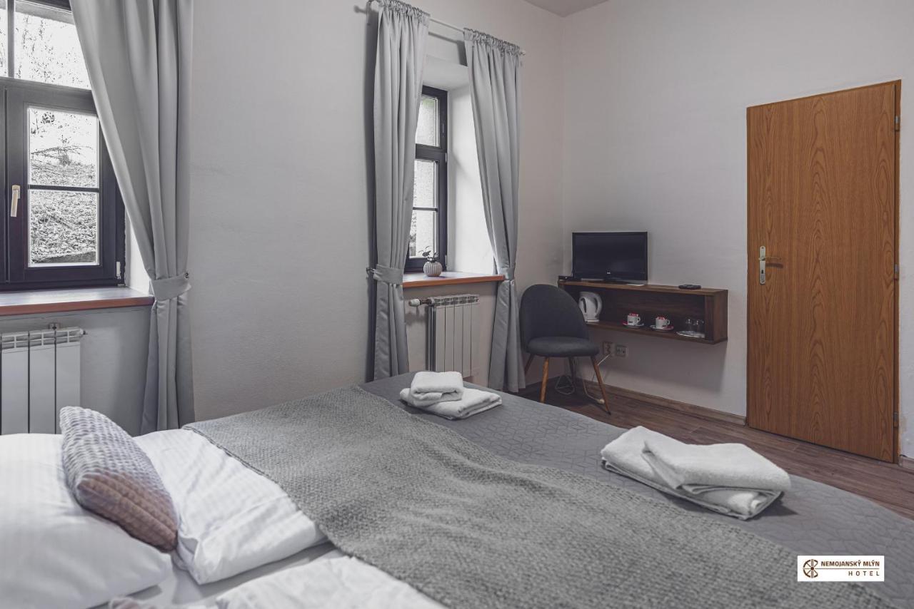 Hotel Nemojansky Mlyn Nemojany Bagian luar foto