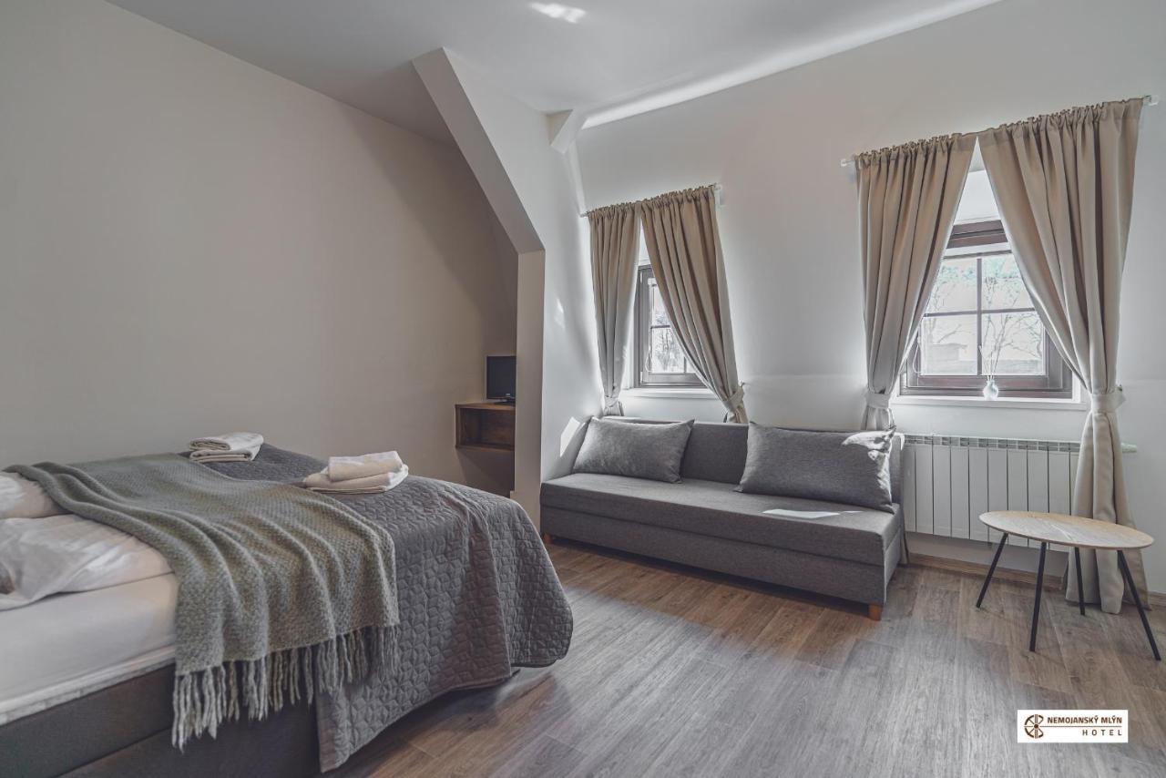 Hotel Nemojansky Mlyn Nemojany Bagian luar foto